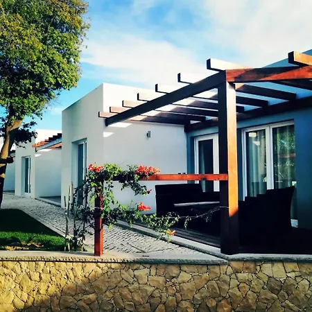 Charming House With Pool In Atalaia